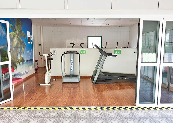 Malibu 2 Apartamento Con Aire Acondicionado, Campo De Tennis Y Piscina Con Solarium